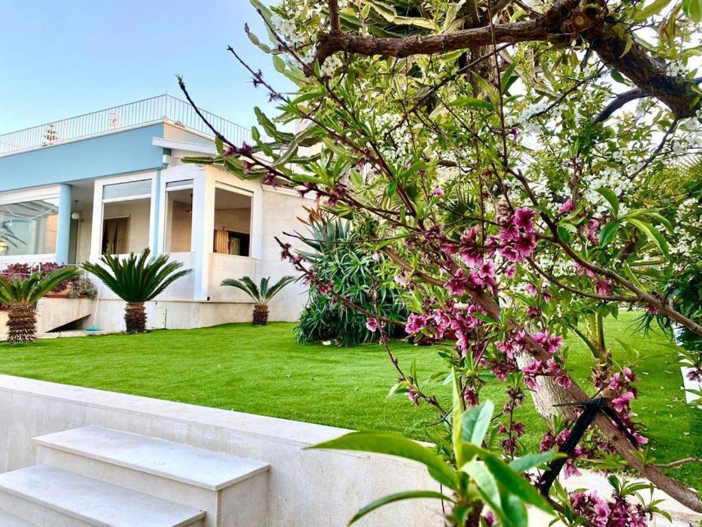 Fronte Mare Villa San Vito  Exterior photo